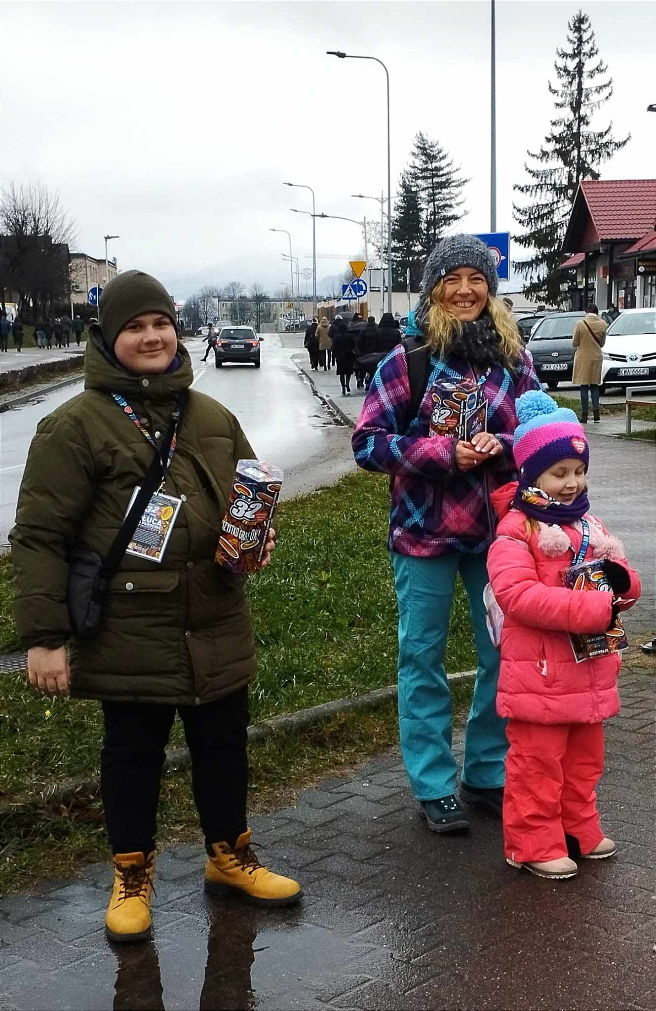 Wolontariusze z SP 4 w akcji - Radio Andrychów