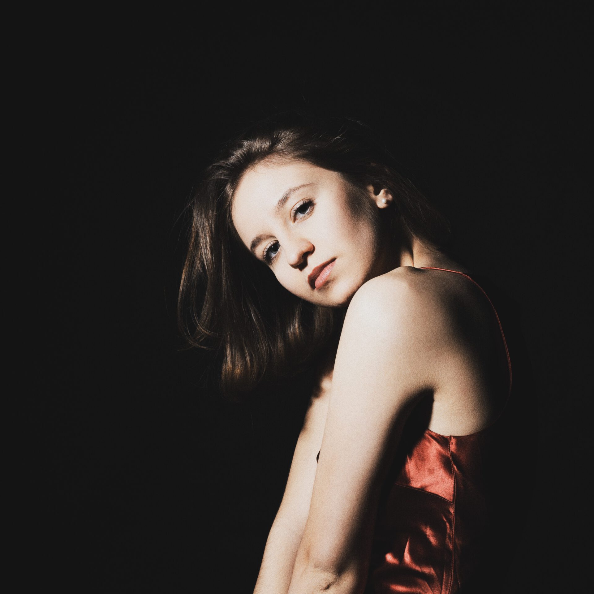 Buzilish Osiyo video Pantiesdagi yosh qizlarning erotik fotosuratlari