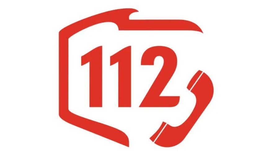 Na białym tle czerwona słuchawka i numer 112