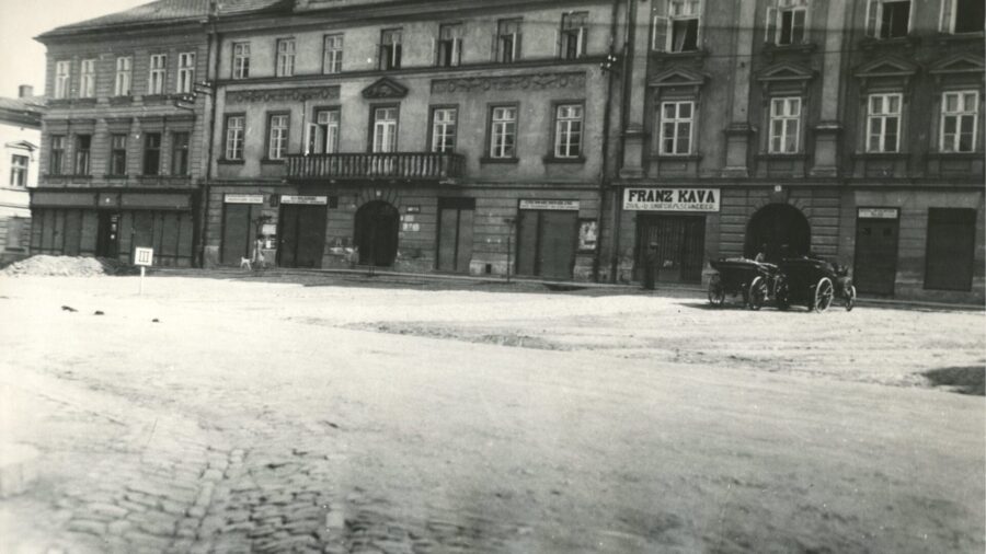 Rynek, okres okupacji, fot. Mieczysław Kobos, ze zbiorów Andrzeja Kobosa